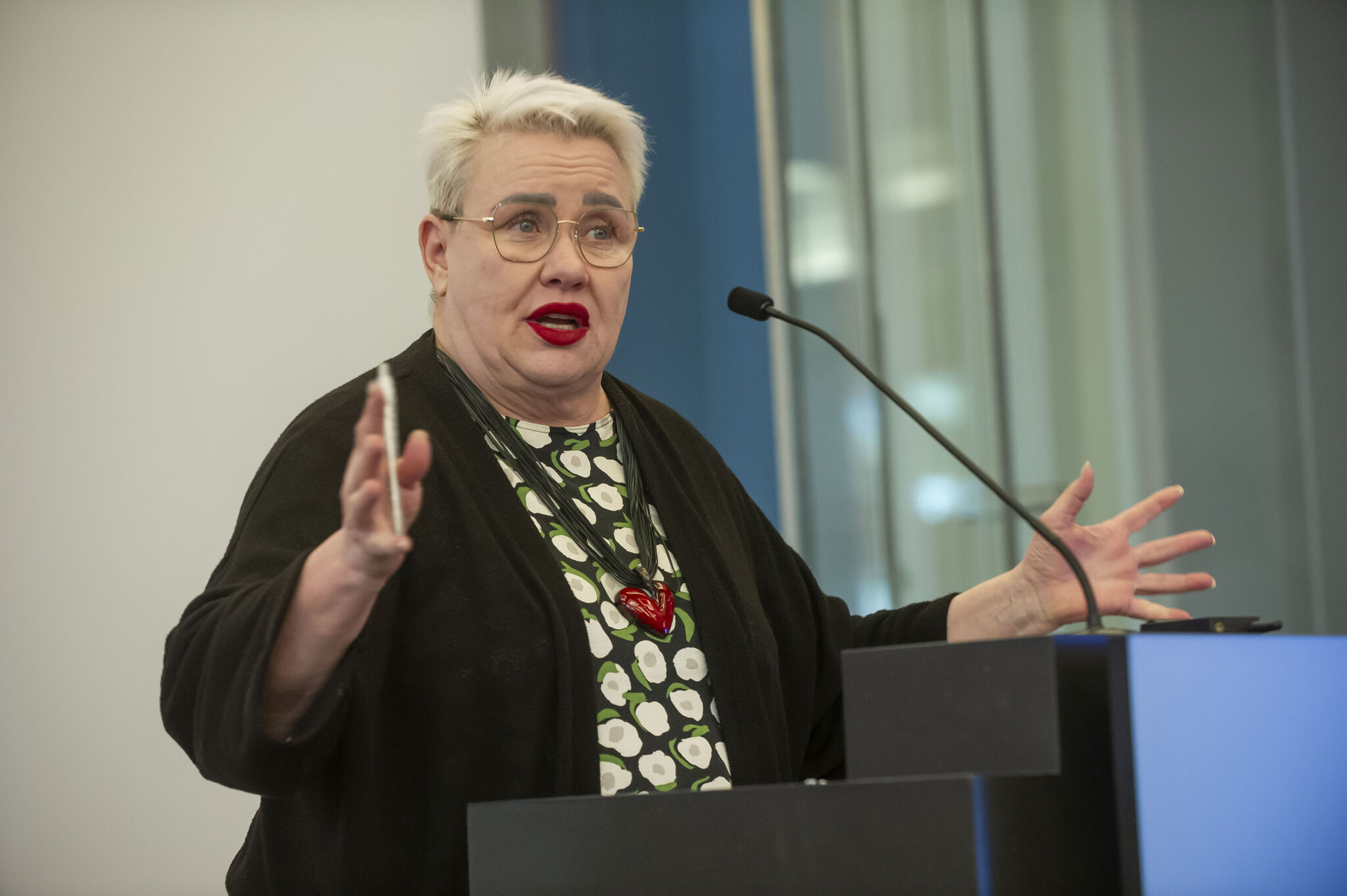 Sirpa Pietikäinen, Member of the European Parliament, speaks during the "Improving Indoor Air Quality in Europe – A Political Imperative" session at the IDEAL Cluster Summit – The Air We Share in Brussels. She highlights the importance of evidence-based policymaking and stronger European action to place indoor air quality higher on the public health and environmental agenda.